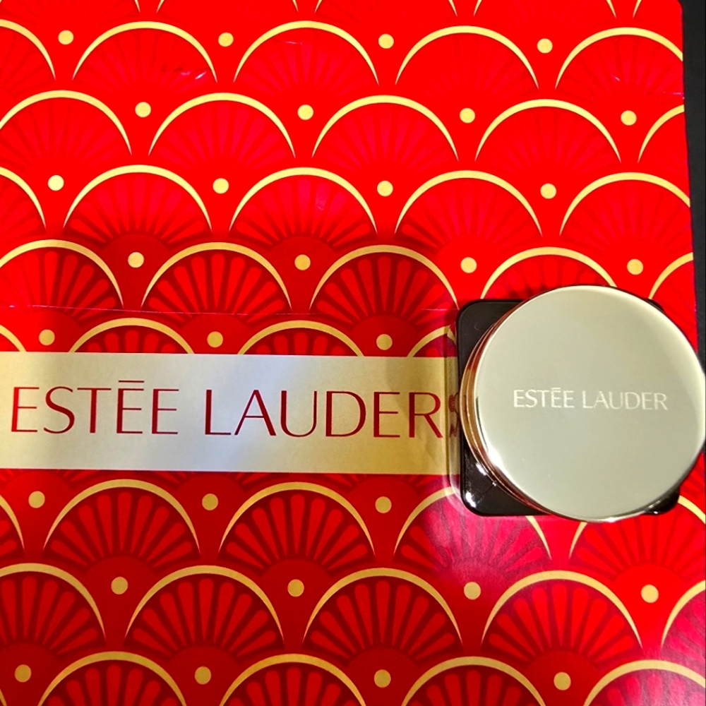 ESTEE LAUDER